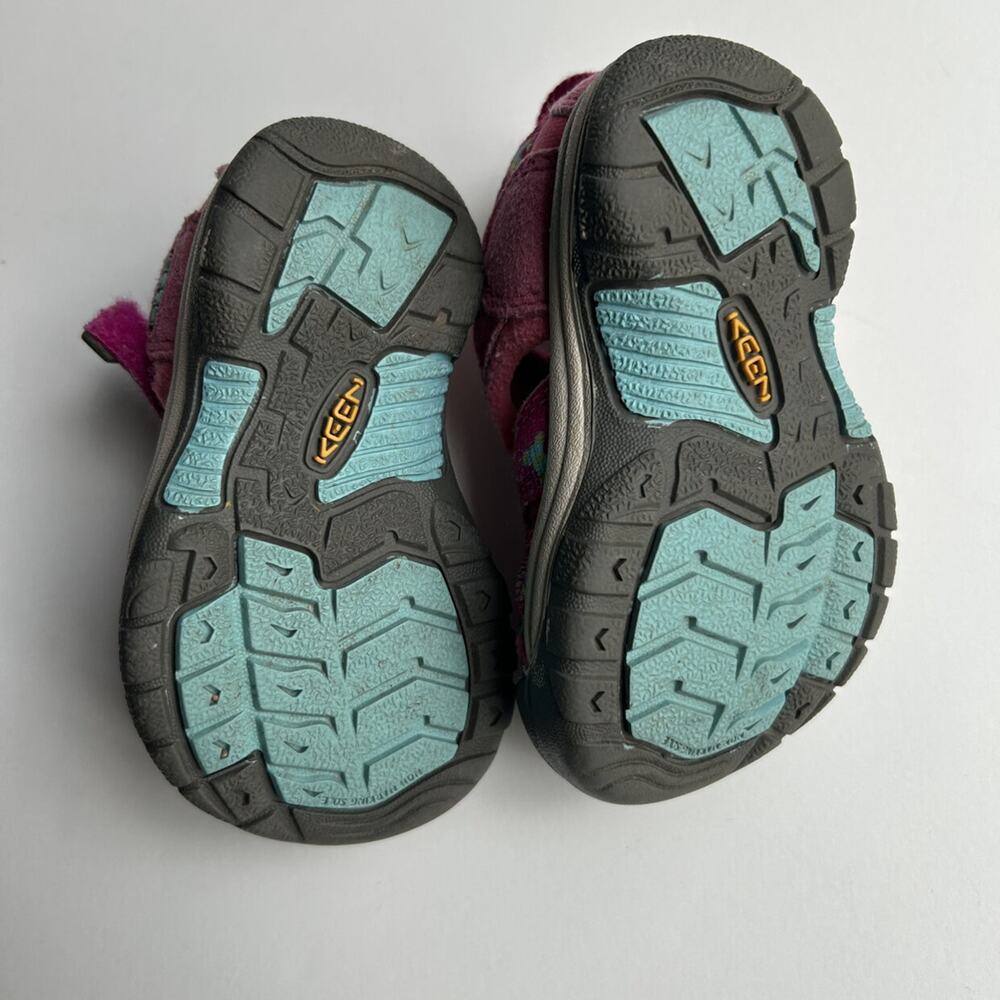 Keen Seacamp Pink Butterfly Water Shoes - Picture 7 of 7